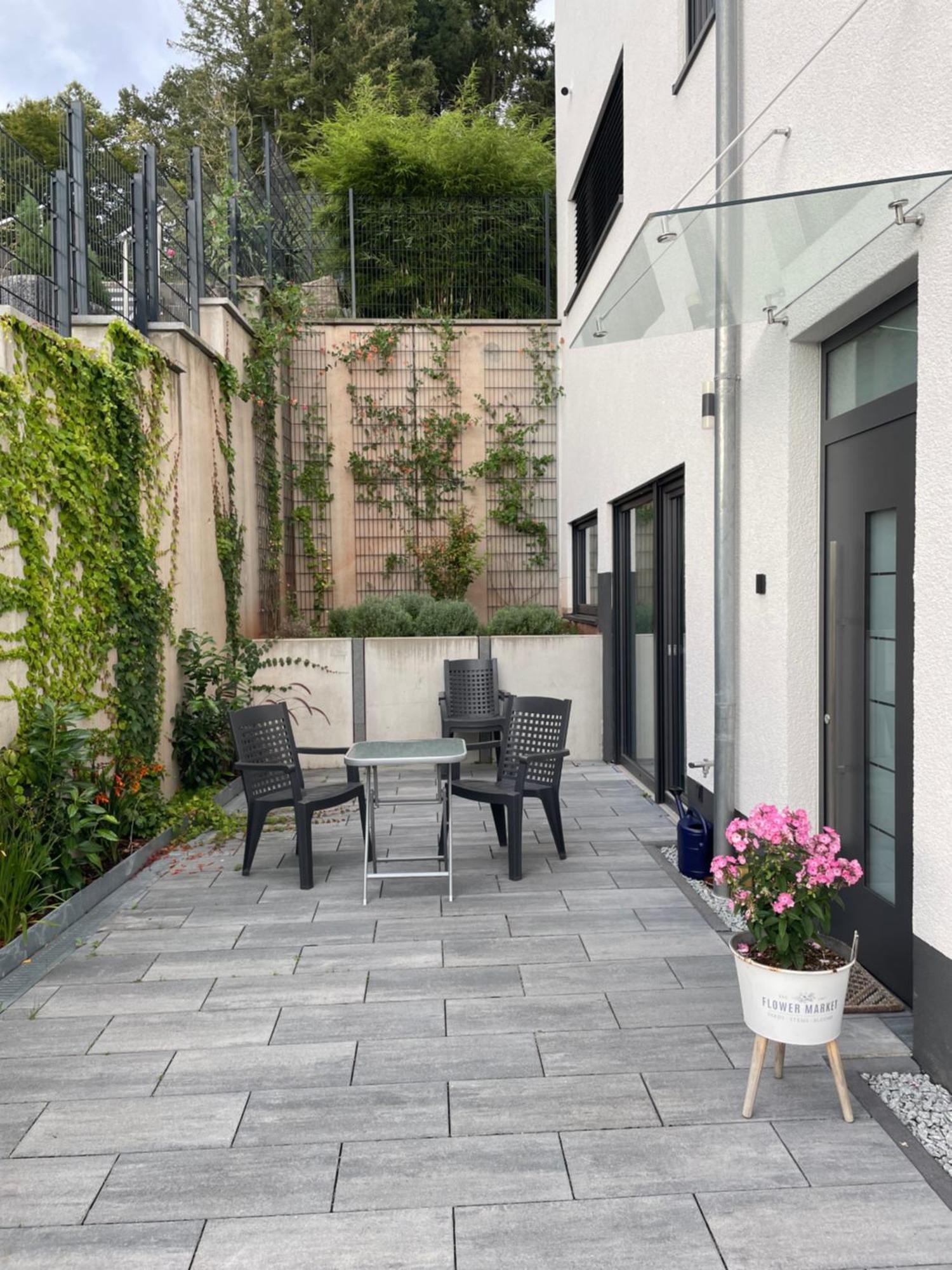 Gemuetliche, Topp Ausgestattete Ferienwohnung 반 외부 사진