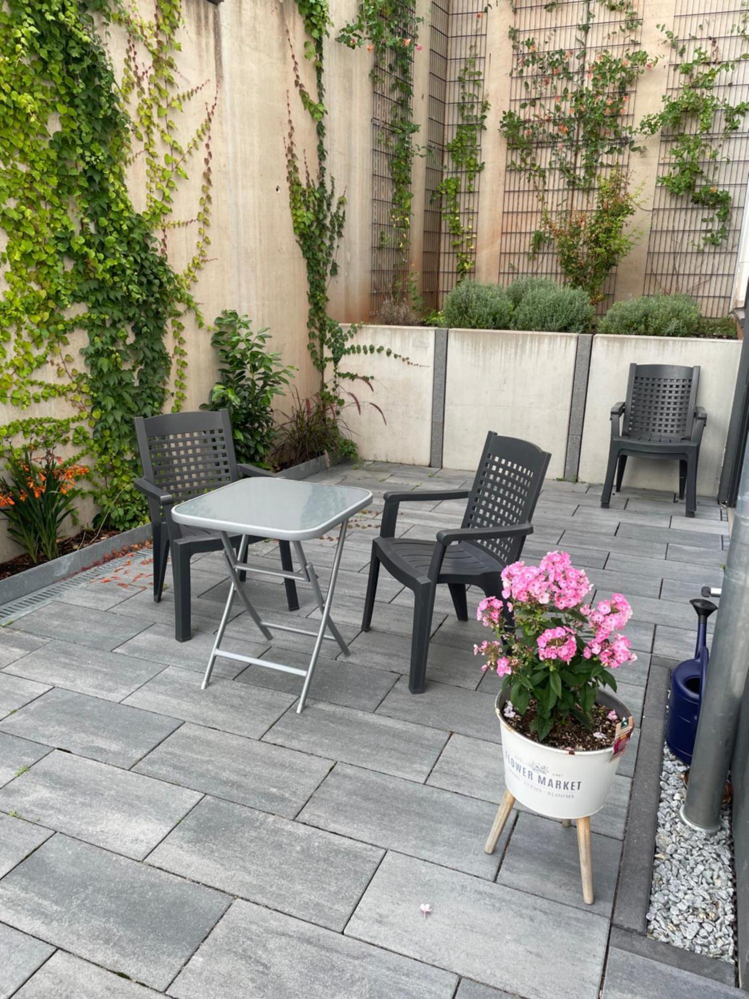 Gemuetliche, Topp Ausgestattete Ferienwohnung 반 외부 사진